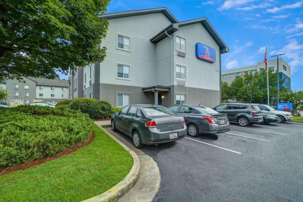 Studio 6 Duluth Ga Near Gas South District Экстерьер фото